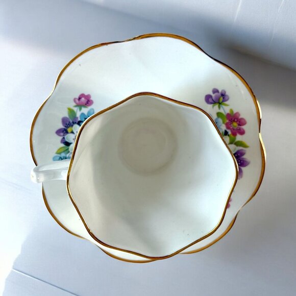 Vintage Crown Mark Bone China Tea Cup & Saucer Blue Floral Made In England - Picture 4 of 12